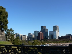 皇居から